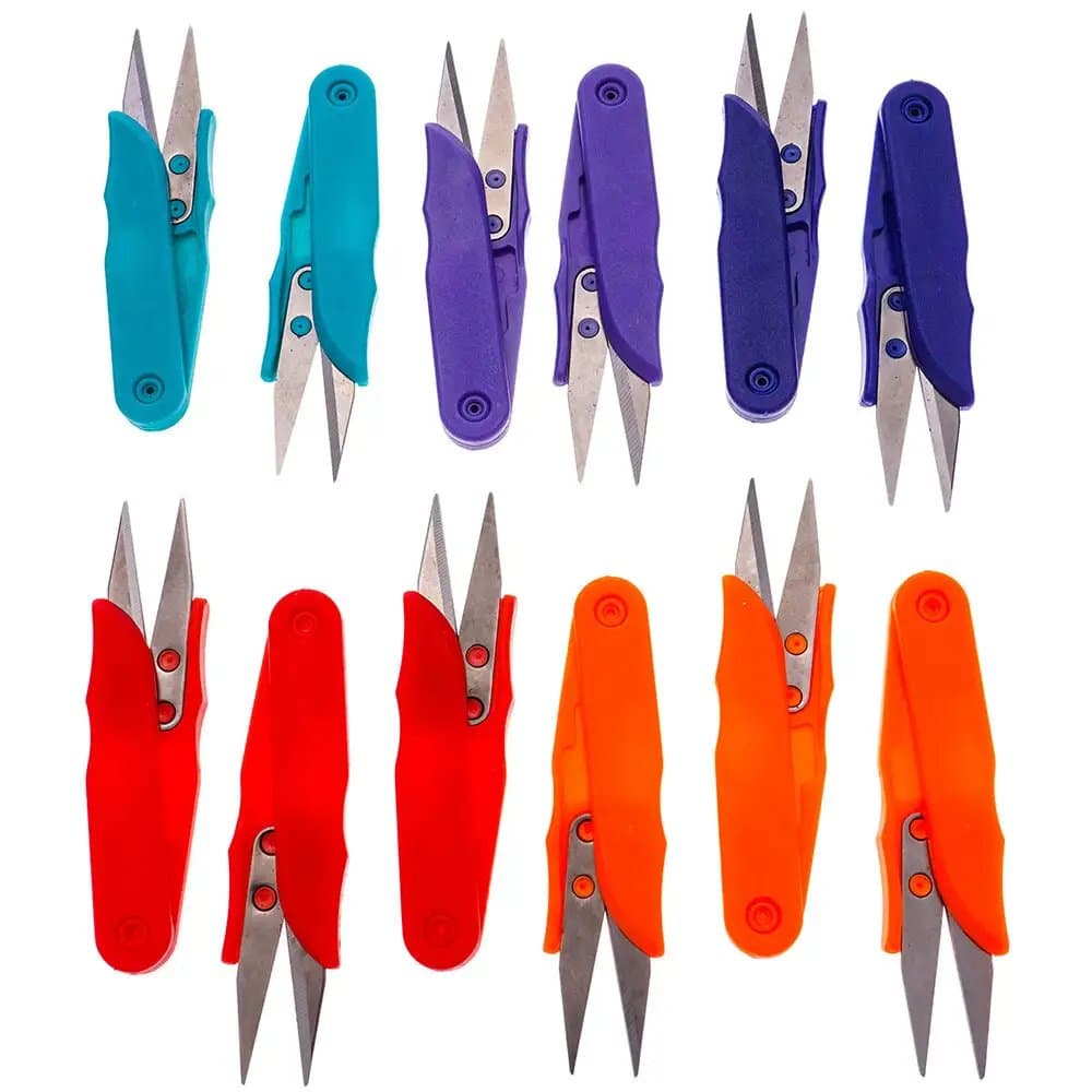 مقص خيط صغير